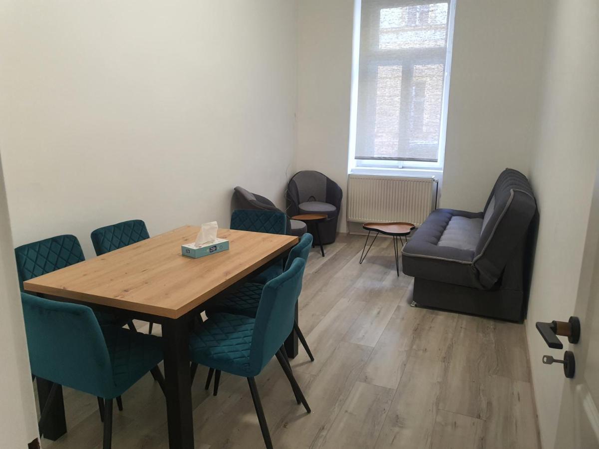 Hostel Comfort Praga Zewnętrze zdjęcie